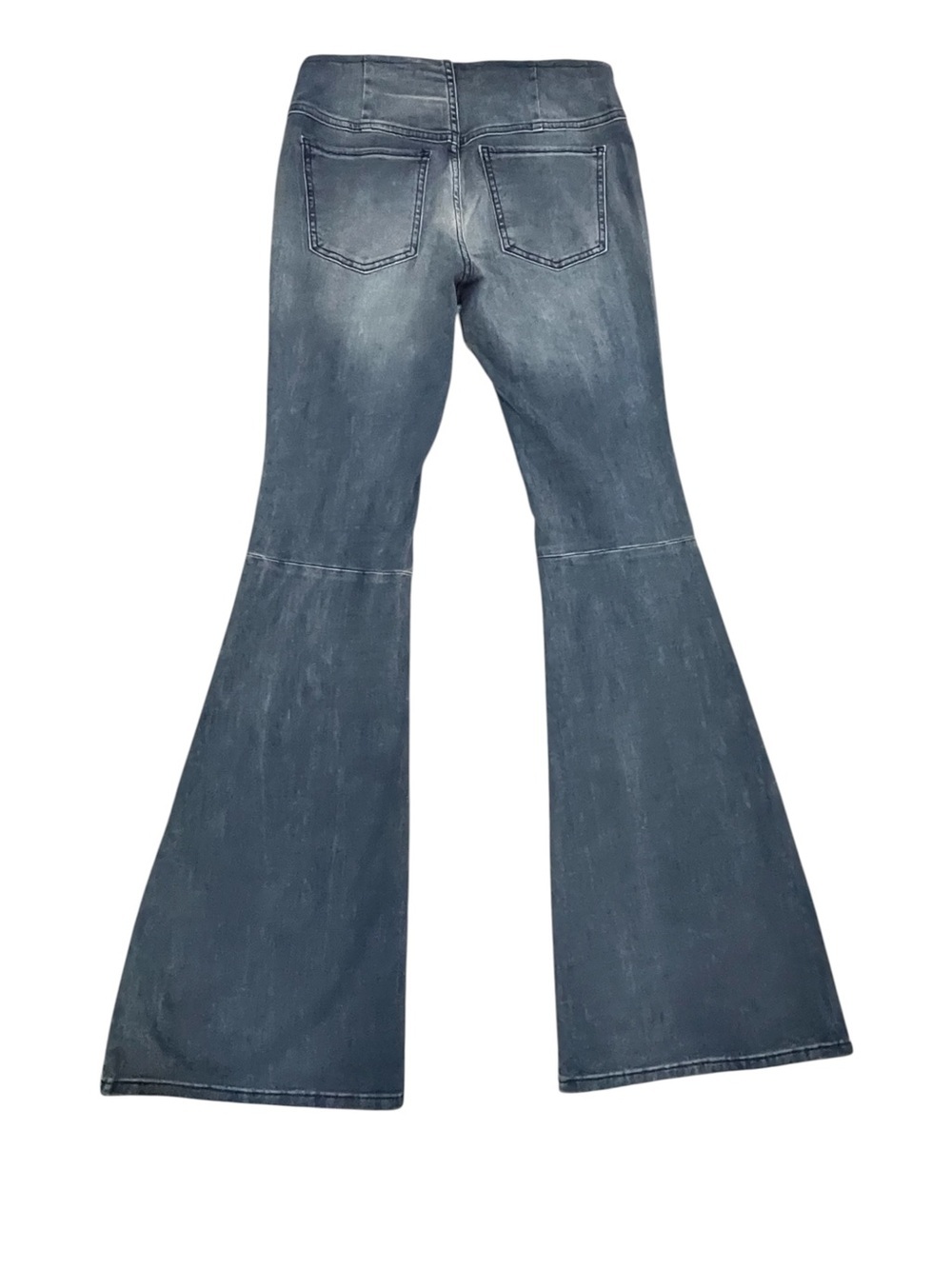 Free People Penny Women’s Size W28 High Rise Wide Leg Pull-On Flare Jeans Blue - Picture 2 of 16